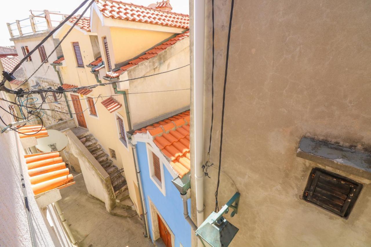 Apartment Marulic In Old Town Башка Екстер'єр фото