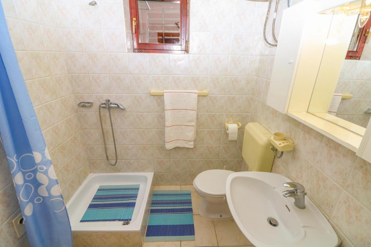 Apartment Marulic In Old Town Башка Екстер'єр фото